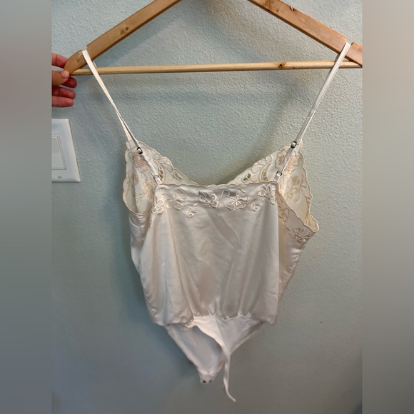 Abercrombie and fitch bodysuit - Picture 4 of 4